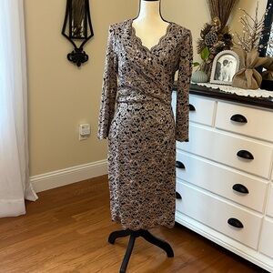 Beautiful gold and black sequin dress size 10